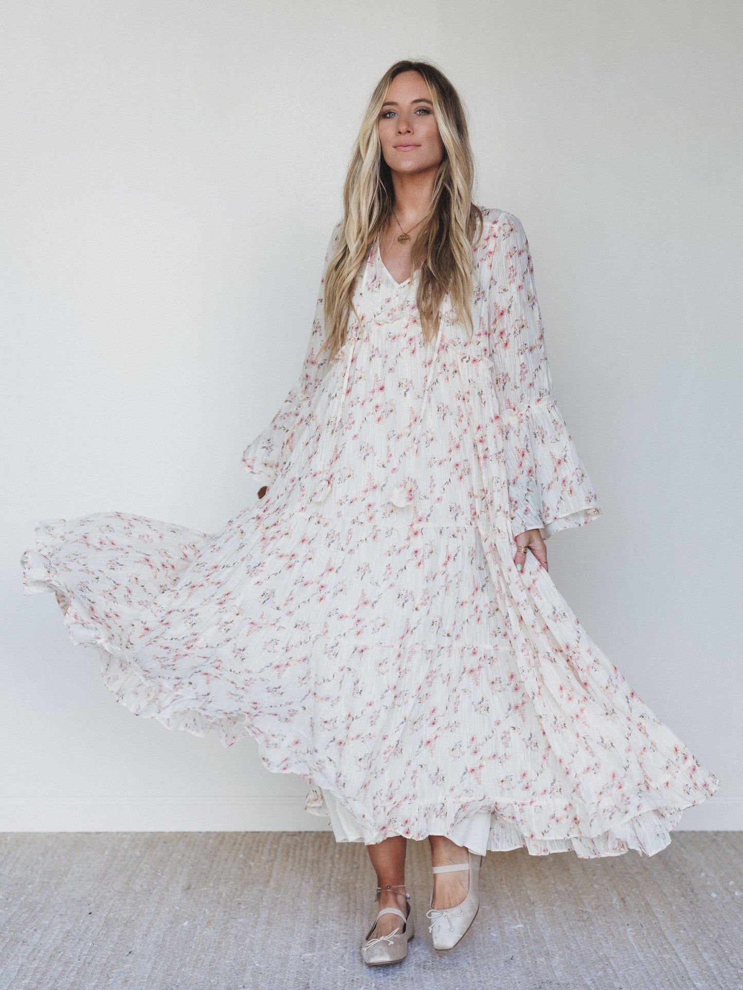Vintage Petals Tiered Flare Maxi Dress - Cream Multi
