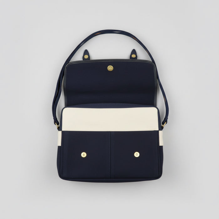 Nomad Messenger