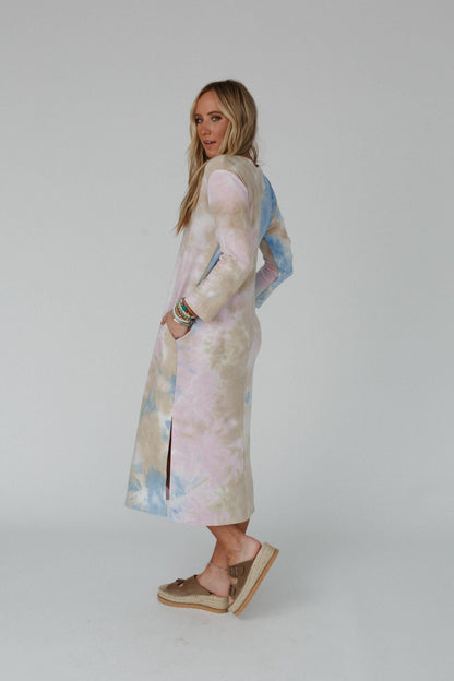 The Nest Soul Shine Pocketed Tie Dye Midi Dress - Lavender Taupe